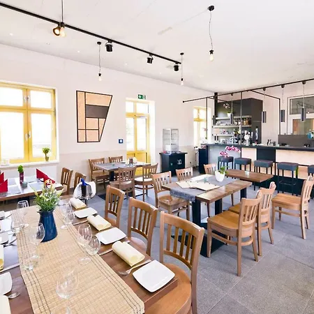 Hostel Lok Zossen